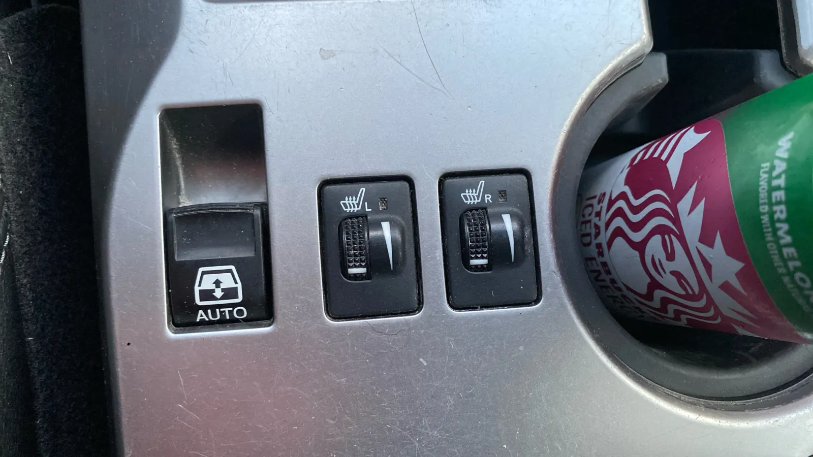 Toyota 4Runner photo 28
