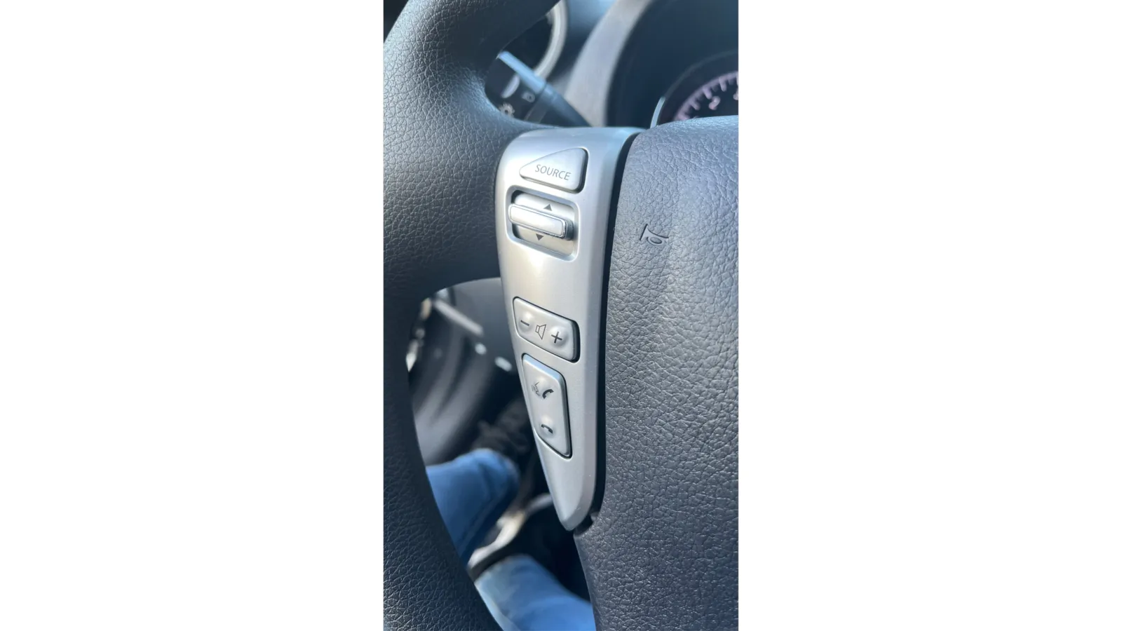 Nissan Versa Note photo 24