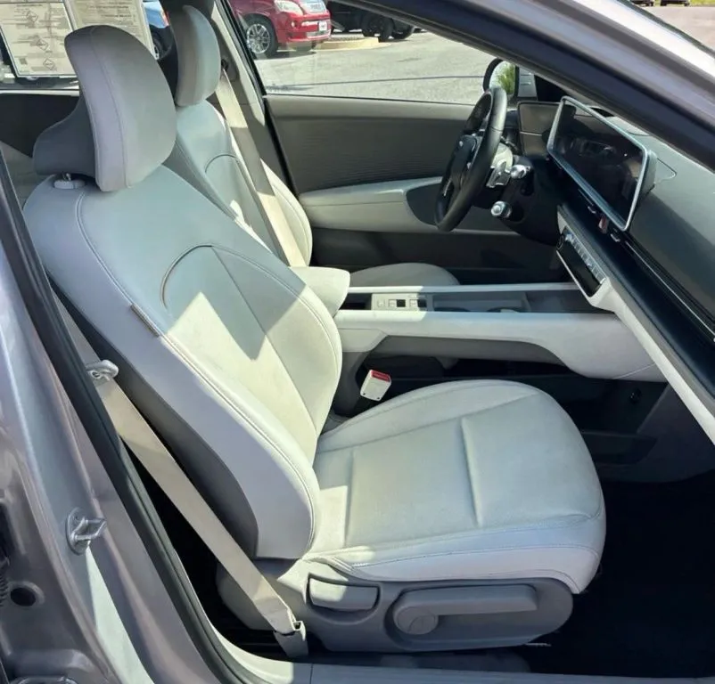 Hyundai Ioniq 6 photo 6