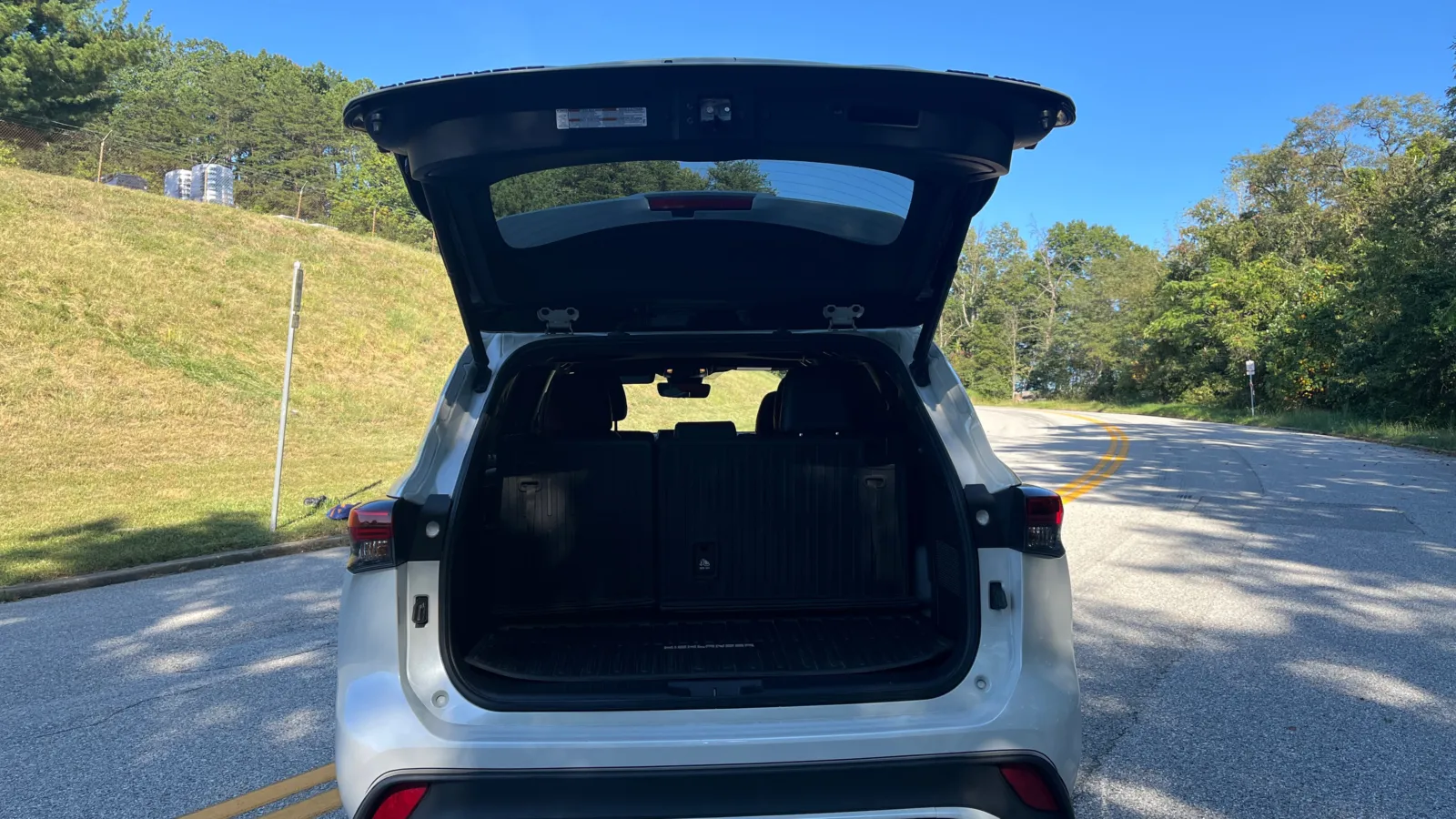 Toyota Highlander photo 12