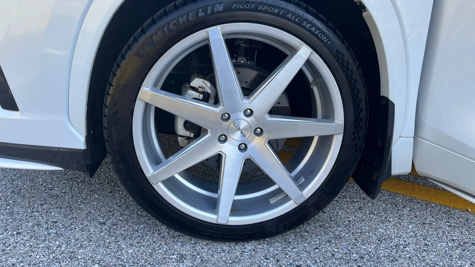 Toyota Highlander photo 15
