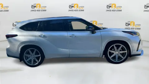 More photos of 2022 Toyota Highlander XSE Sport Utility 4D at Bumble Auto - Elkridge, MD