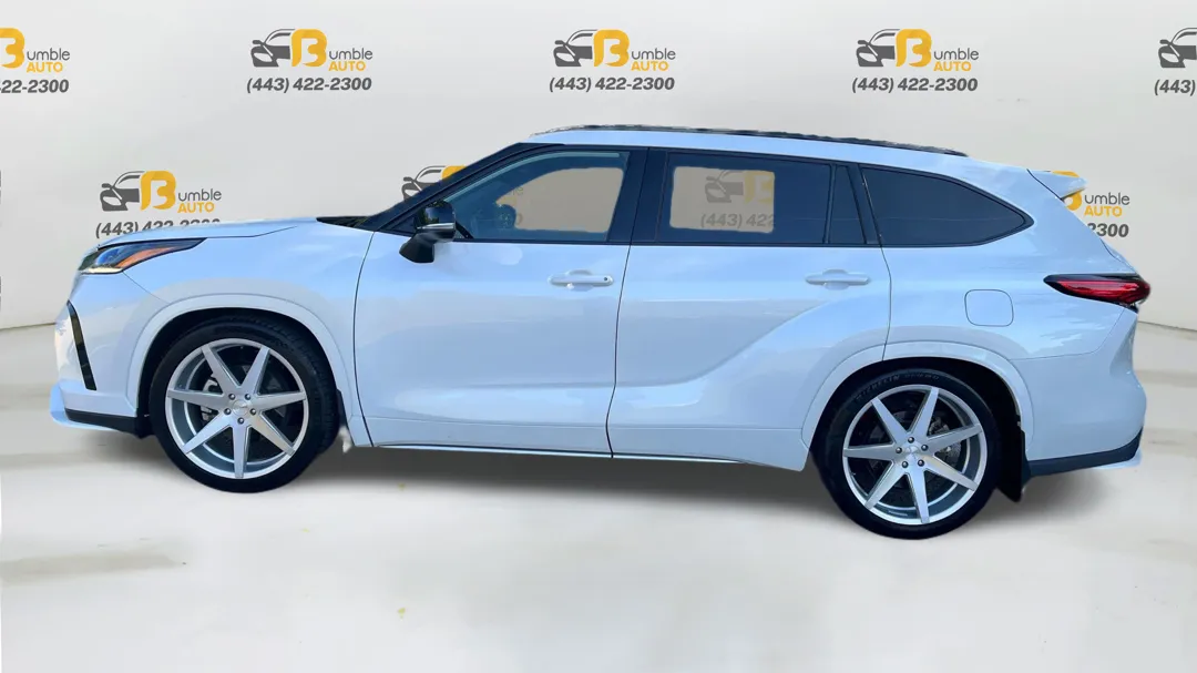 Toyota Highlander photo 8