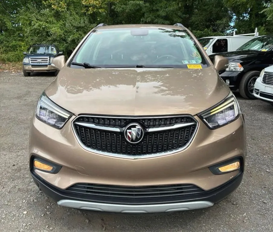 Buick Encore photo 2