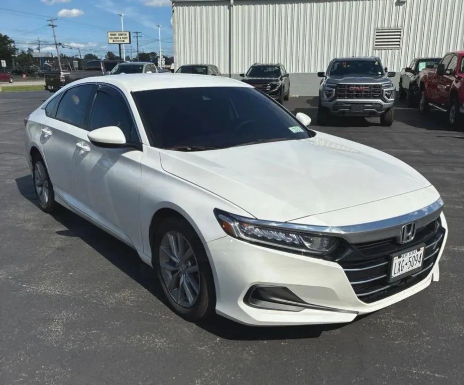 Honda Accord photo 8