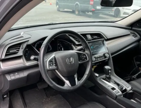 More photos of 2019 Honda Civic EX Sedan 4D at Bumble Auto - Elkridge, MD