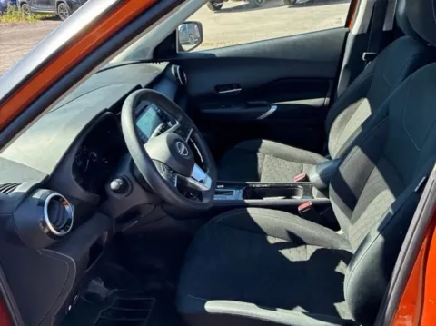 More photos of 2023 Nissan Kicks SV Sport Utility 4D at Bumble Auto - Elkridge, MD