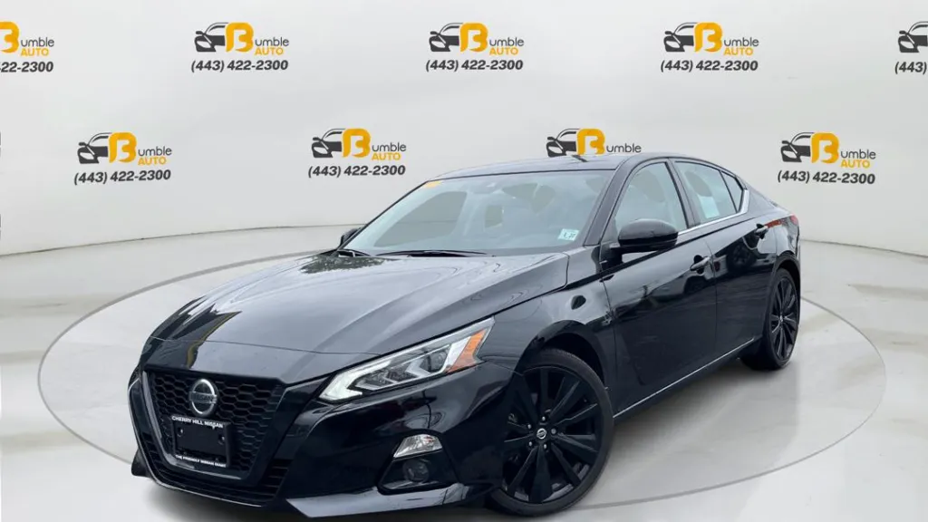 完売　nissan225馬力4スト Certified Pre-Owned 2023 Nissan Altima 2.5 SR 4D Sedan in Butler