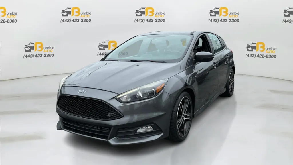 2017 Ford Focus ST Hatchback 4D