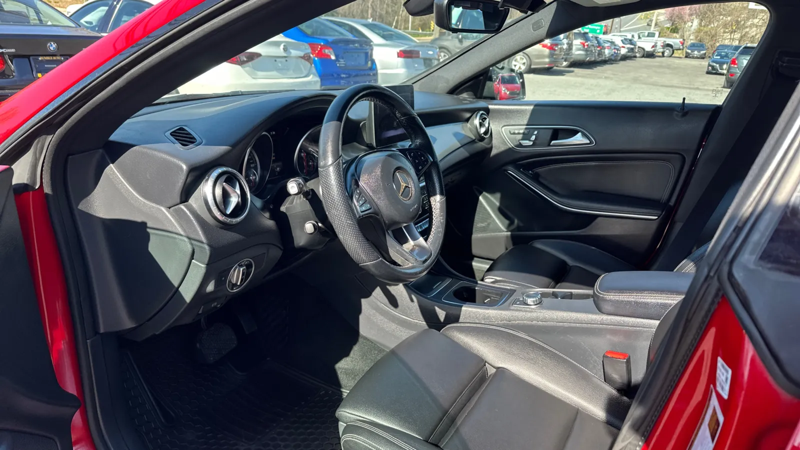 2019 Mercedes Benz CLA 250 photo 4