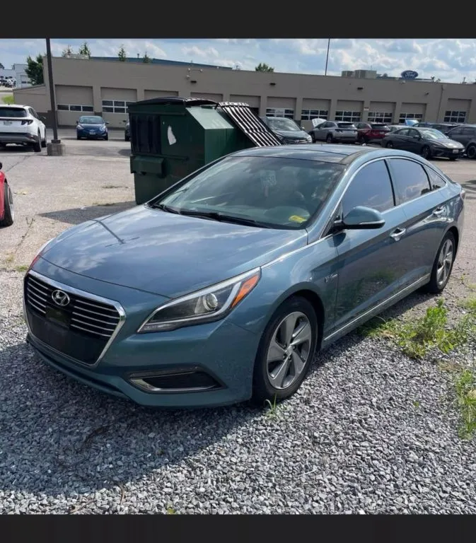 2016 Hyundai Sonata Hybrid Limited Sedan 4D