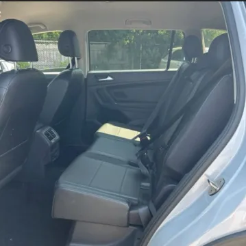 More photos of 2018 Volkswagen Tiguan 2.0T SE Sport Utility 4D at Bumble Auto - Elkridge, MD