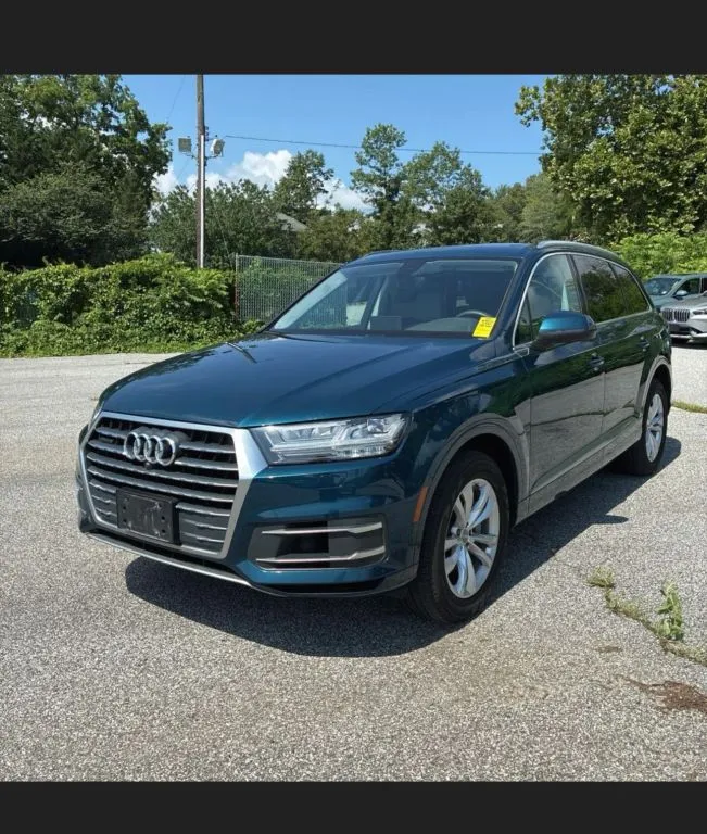 2019 Audi Q7 55 TFSI Premium Plus Sport Utility 4D