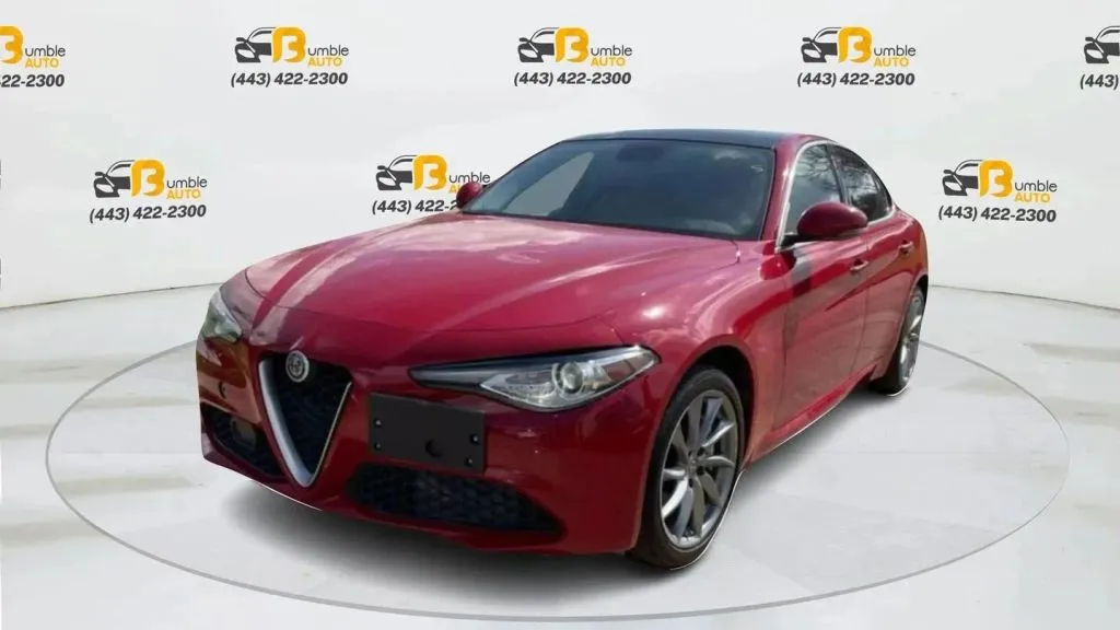 2017 Alfa Romeo Giulia Sedan 4D