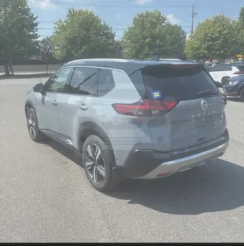 Photos of 2021 Nissan Rogue Platinum Sport Utility 4D for sale in Elkridge, MD at Bumble Auto - Elkridge