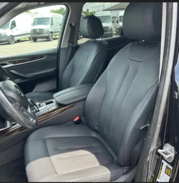 More photos of 2016 BMW X5 xDrive35i Sport Utility 4D at Bumble Auto - Elkridge, MD