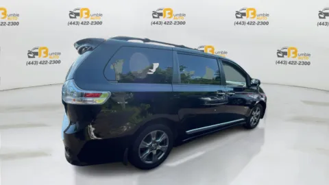 More photos of 2019 Toyota Sienna SE Minivan 4D at Bumble Auto - Elkridge, MD