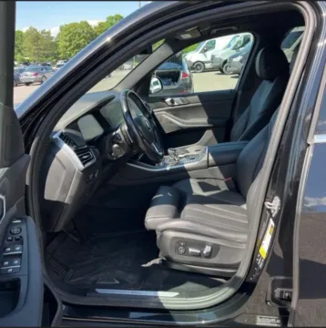 Another view of 2021 BMW X5 xDrive40i Sport Utility 4D for sale in Elkridge, MD at Bumble Auto - Elkridge