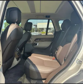 More photos of 2018 Land Rover Range Rover HSE Sport Utility 4D at Bumble Auto - Elkridge, MD