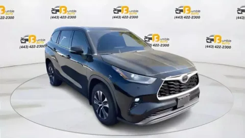Photos of 2021 Toyota Highlander XLE Sport Utility 4D for sale in Elkridge, MD at Bumble Auto - Elkridge