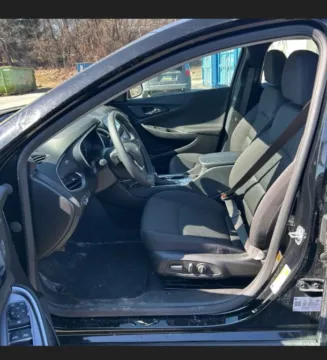 Photos of 2025 Chevrolet Malibu 1LT Sedan 4D for sale in Elkridge, MD at Bumble Auto - Elkridge
