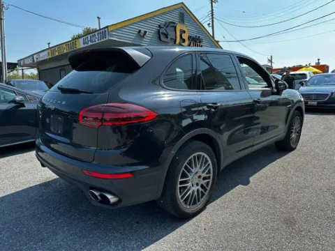 More photos of 2016 Porsche Cayenne S E-Hybrid Sport Utility 4D at Bumble Auto - Elkridge, MD