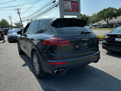 More photos of 2016 Porsche Cayenne S E-Hybrid Sport Utility 4D at Bumble Auto - Elkridge, MD