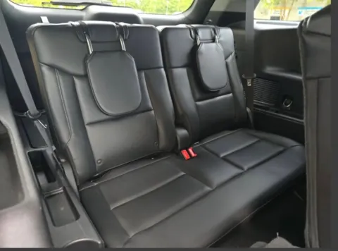 More photos of 2021 Ford Explorer XLT Sport Utility 4D at Bumble Auto - Elkridge, MD