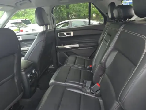 More photos of 2021 Ford Explorer XLT Sport Utility 4D at Bumble Auto - Elkridge, MD