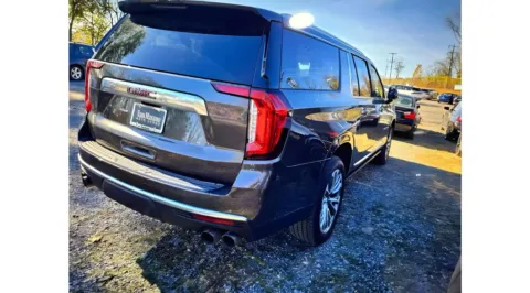 More photos of 2021 GMC Yukon XL Denali Sport Utility 4D at Bumble Auto - Elkridge, MD