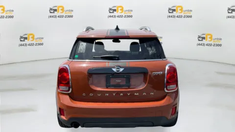 More photos of 2018 MINI Countryman Cooper ALL4 Hatchback 4D at Bumble Auto - Elkridge, MD