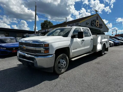 White 2016 Chevrolet Silverado 3500 HD Crew Cab & Chassis Cab & Chassis 4D for sale in Elkridge, MD