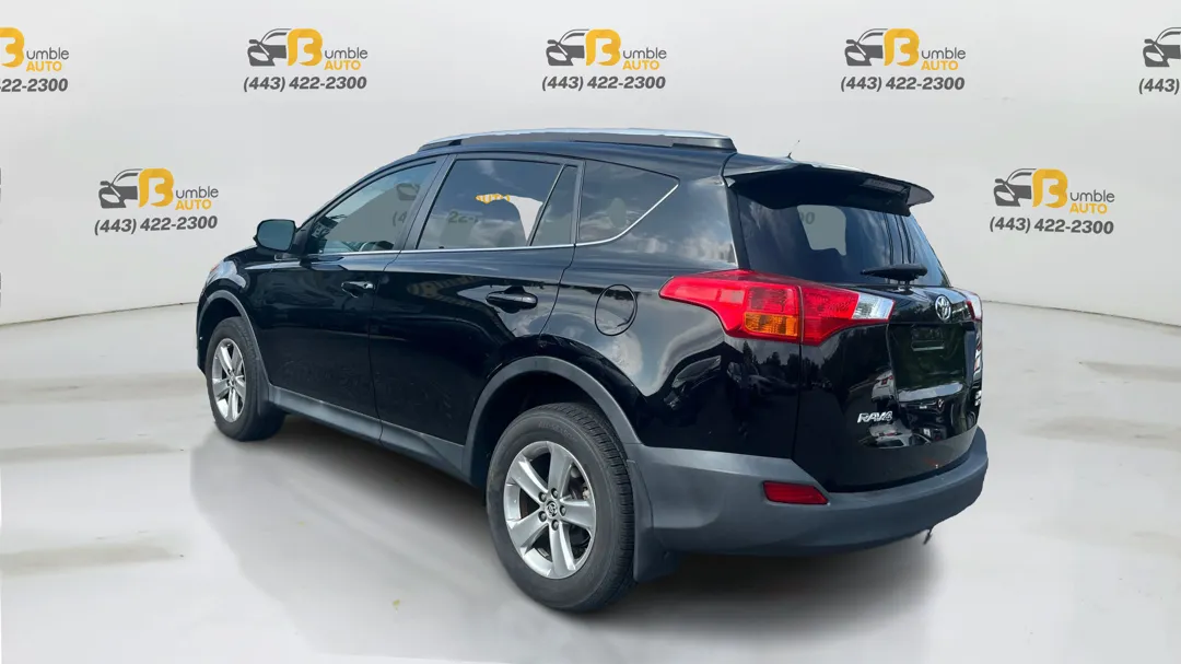 2015 Toyota RAV4 XLE Sport photo 2