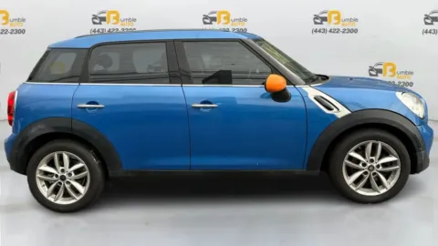 More photos of 2011 MINI Countryman Cooper Hatchback 4D at Bumble Auto - Elkridge, MD