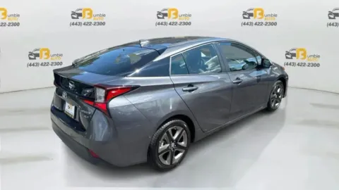 More photos of 2019 Toyota Prius XLE Hatchback 4D at Bumble Auto - Elkridge, MD