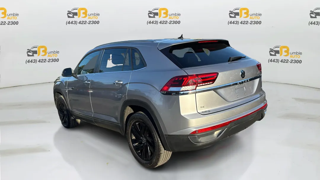 2023 Volkswagen Atlas Cross Sport SE Technology photo 2