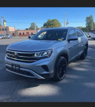 Silver 2023 Volkswagen Atlas Cross Sport SE 4MOTION w/Technology Sport Utility 4D for sale in Elkridge, MD