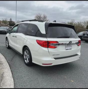 Photos of 2018 Honda Odyssey EX-L Minivan 4D for sale in Elkridge, MD at Bumble Auto - Elkridge