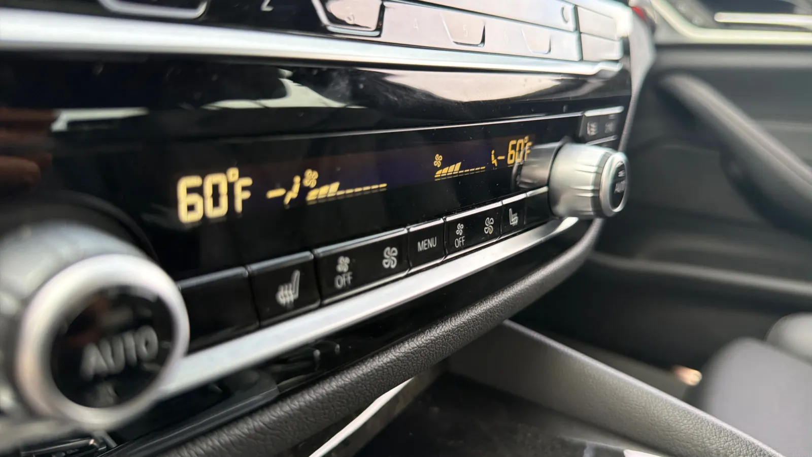 2022 BMW 5 Series 530i - Photo 30