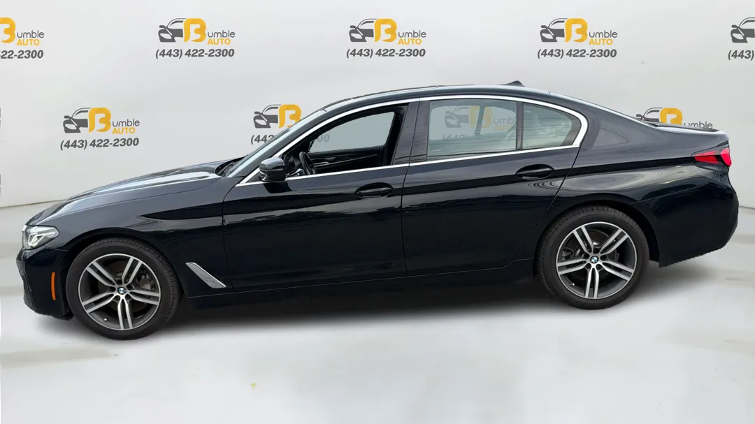 2022 BMW 5 Series 530i - Photo 8