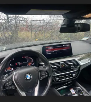 More photos of 2022 BMW 5 Series 530i xDrive Sedan 4D at Bumble Auto - Elkridge, MD