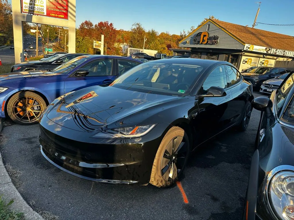 2025 Tesla Model 3 Long Range Sedan 4D
