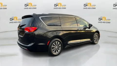 More photos of 2020 Chrysler Pacifica Touring L Plus Minivan 4D at Bumble Auto - Elkridge, MD