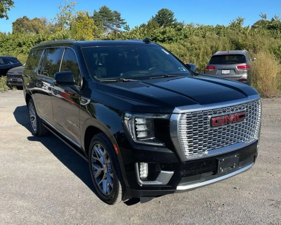 Black 2021 GMC Yukon XL Denali Sport Utility 4D for sale in Elkridge, MD