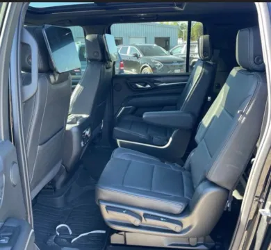 More photos of 2021 GMC Yukon XL Denali Sport Utility 4D at Bumble Auto - Elkridge, MD