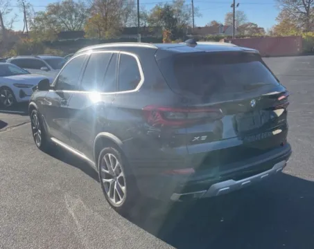 Photos of 2020 BMW X5 xDrive40i Sport Utility 4D for sale in Elkridge, MD at Bumble Auto - Elkridge