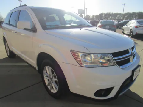 More photos of 2014 DODGE Journey SXT at Sioux Empire Automotive, SD