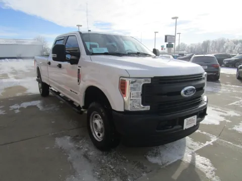 More photos of 2019 FORD F-250 Super Duty XLT at Sioux Empire Automotive, SD