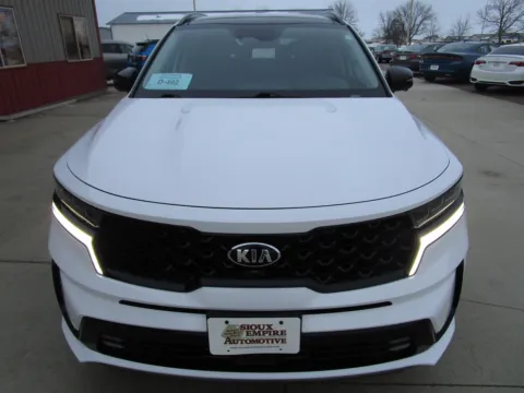 More photos of 2021 KIA Sorento SX at Sioux Empire Automotive, SD