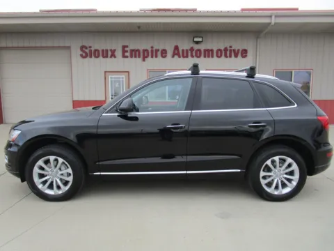 Photos of 2017 AUDI Q5 Premium for sale in Tea, SD at Sioux Empire Automotive